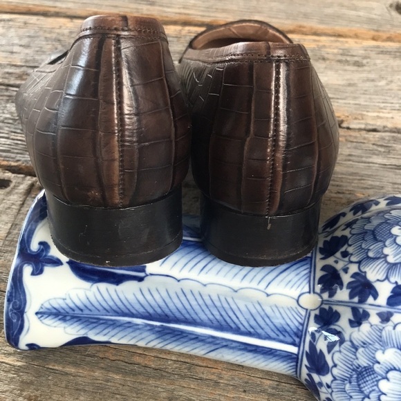 Harold's Brown Embossed Crocodile Loafers Size 8 - Picture 8 of 9